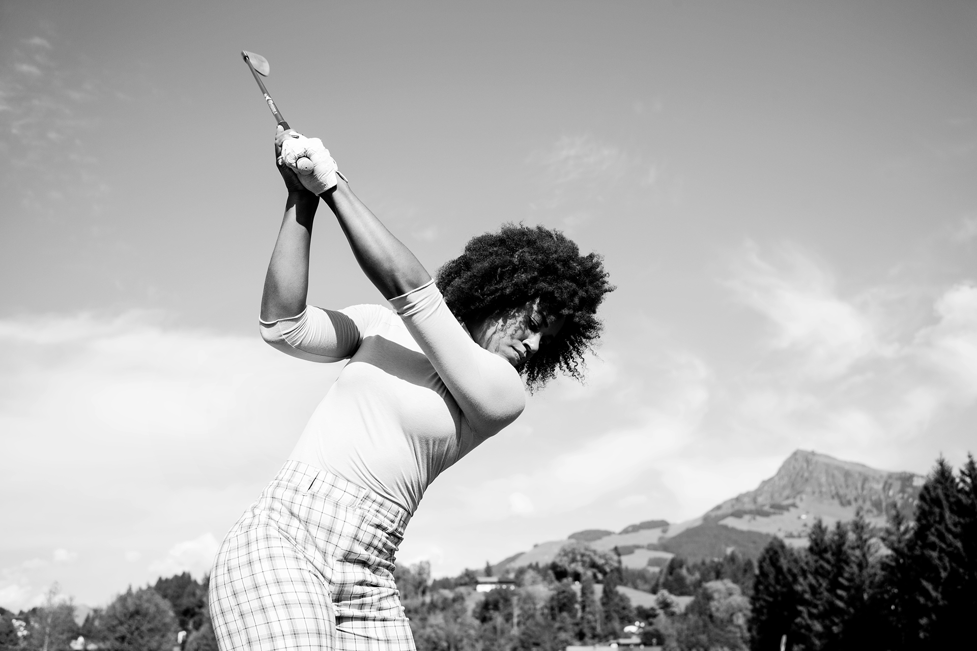 Troy Mullins teeing off.